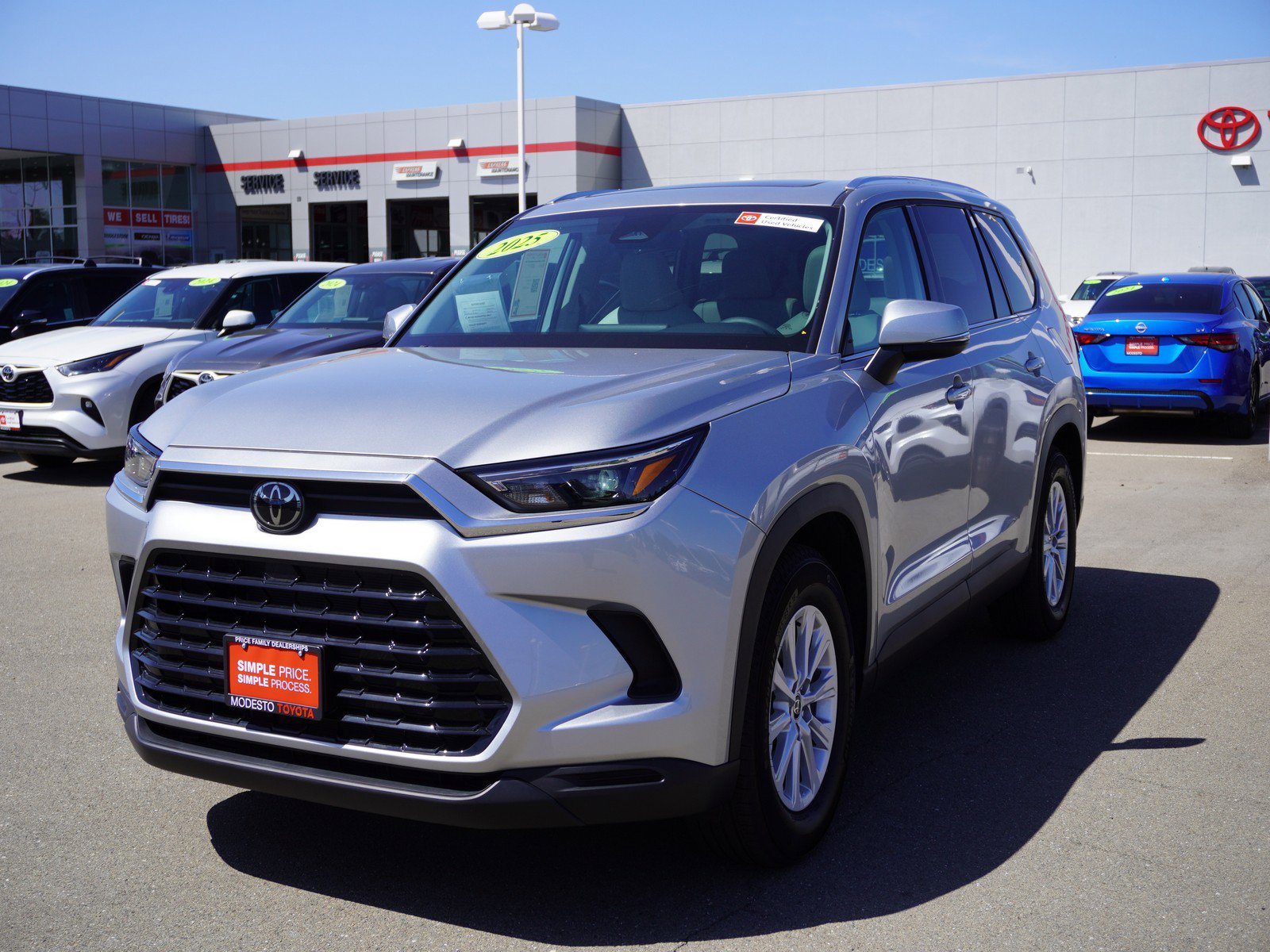 Used 2025 Toyota Grand Highlander FWD image 7