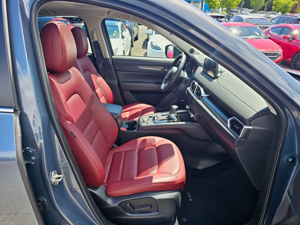 Certified 2023 MAZDA CX-5 Carbon Edition AWD/4WD image 30