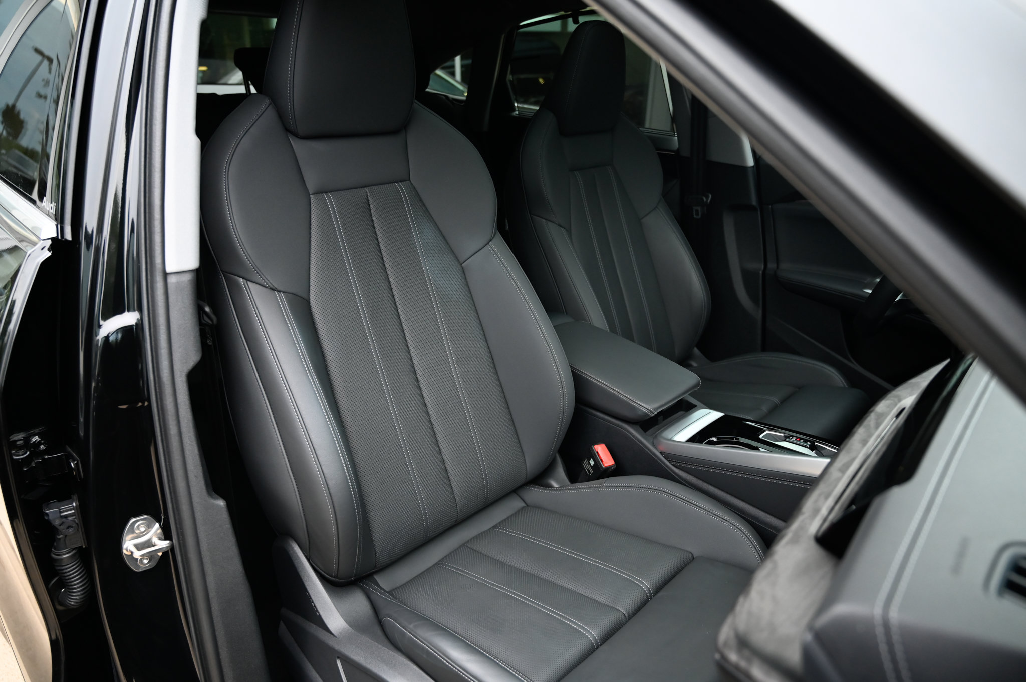 Used 2025 Audi Q5 Premium Plus AWD/4WD image 58