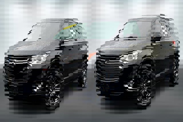 Used 2020 Chevrolet Traverse RS image 12