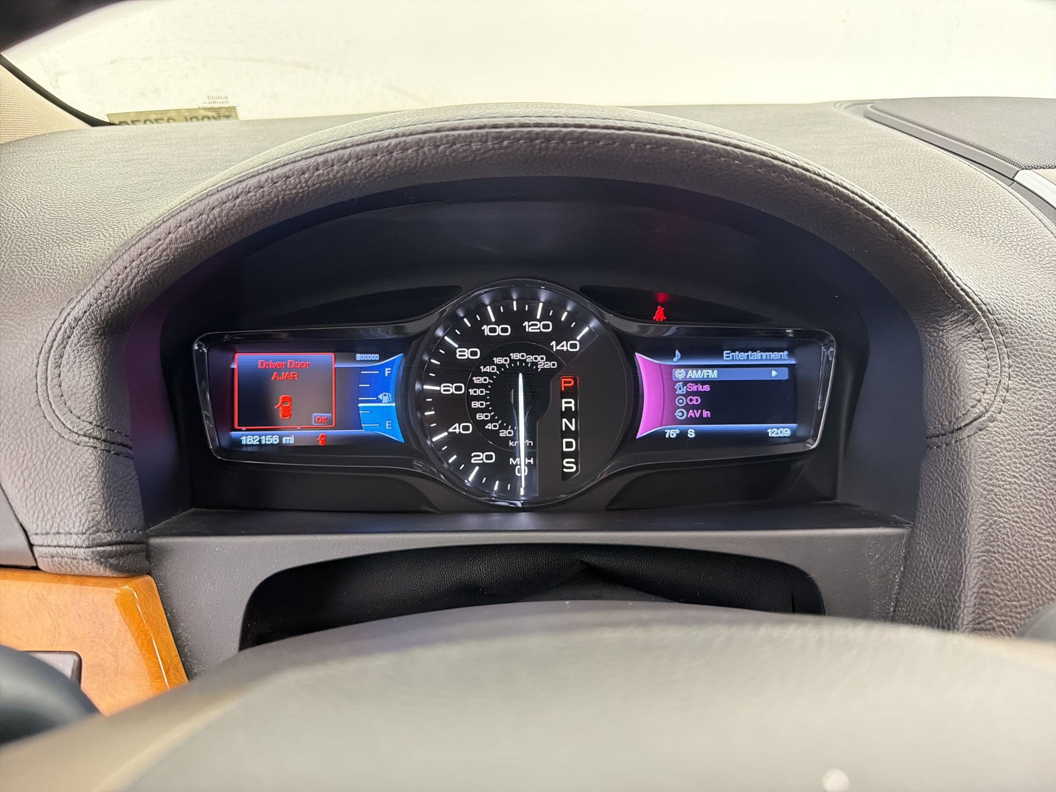 Used 2013 Lincoln MKX FWD image 20