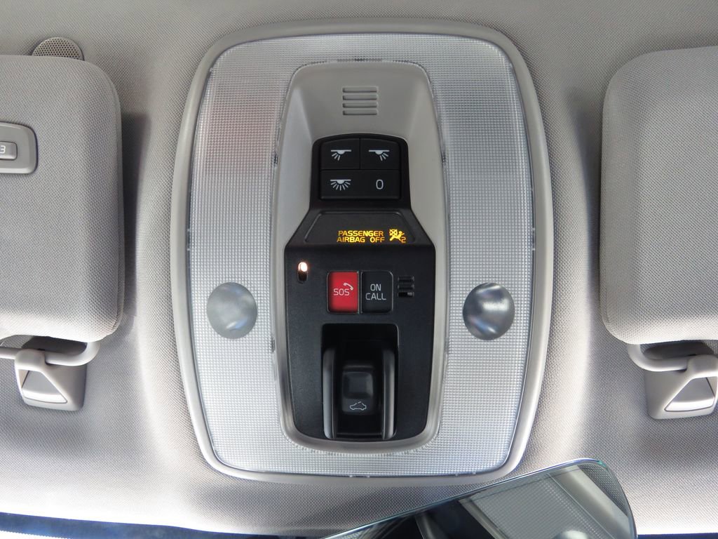 Used 2018 Volvo S60 T5 Inscription image 26