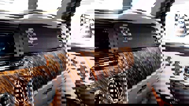 Used 2019 Rolls-Royce Cullinan image 22