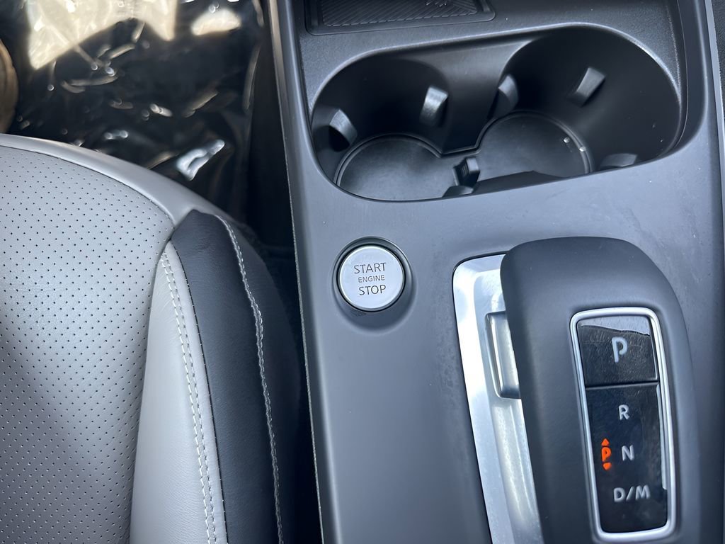 Used 2024 INFINITI QX50 Sensory w/ Accent Package image 24