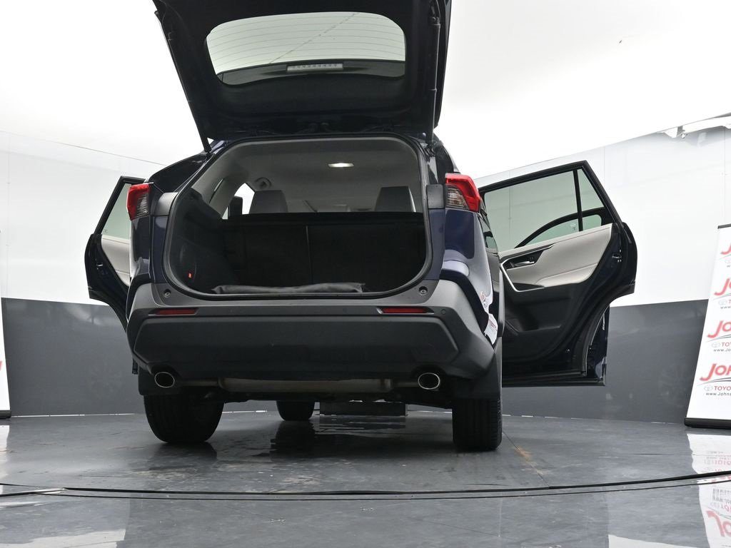 Used 2023 Toyota RAV4 XLE Premium image 45