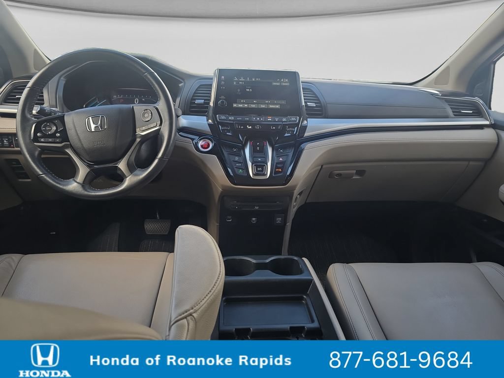 Used 2023 Honda Odyssey Touring image 12