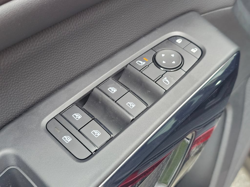 New 2026 Nissan Pathfinder SV AWD/4WD image 31