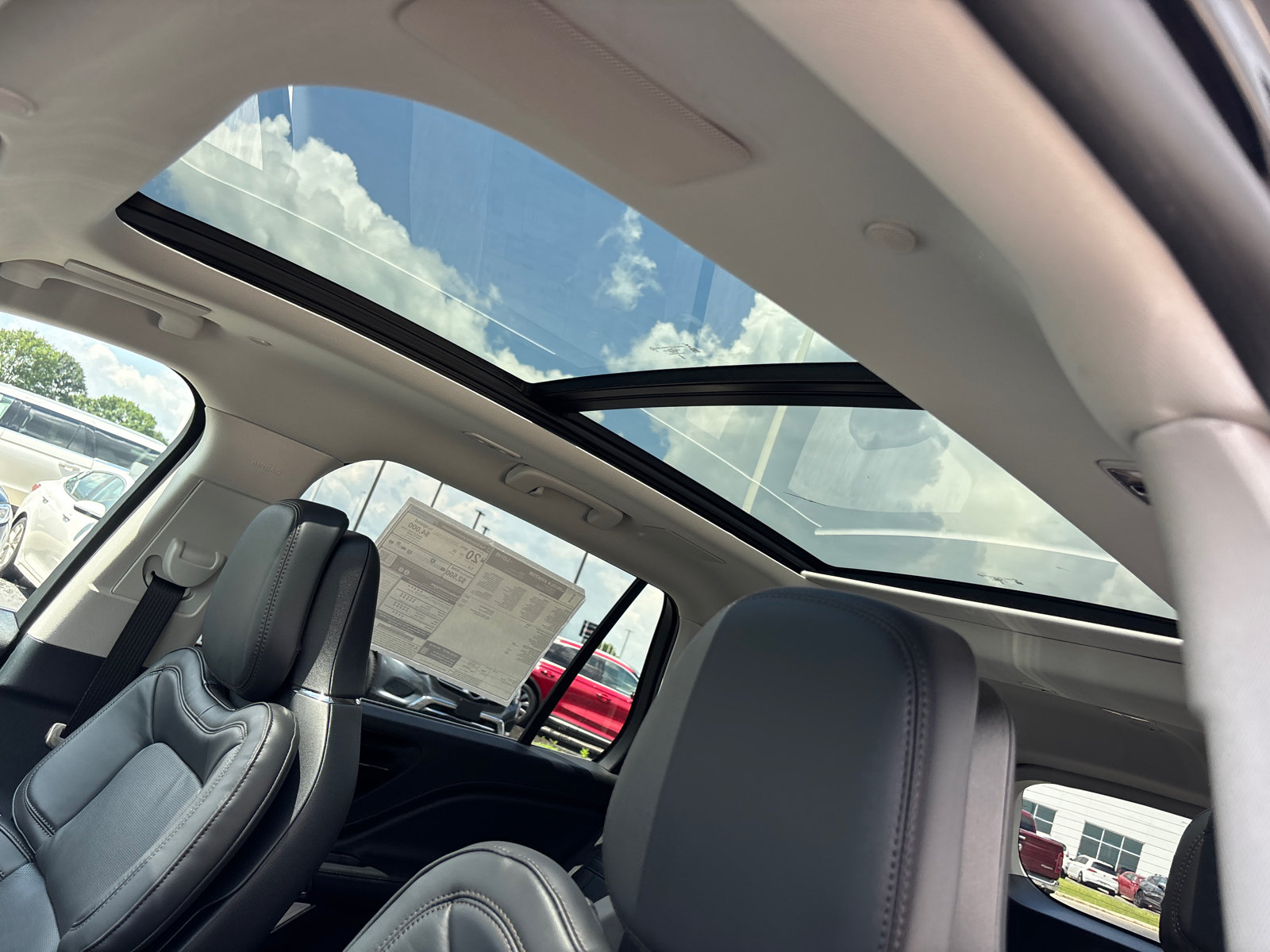 New 2026 Lincoln Aviator Reserve AWD/4WD image 25