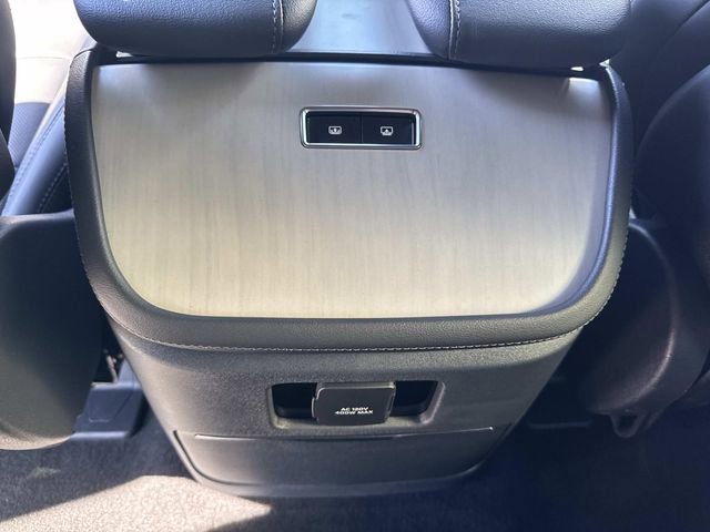 New 2025 Lincoln Navigator Reserve w/ Jet Appearance Package image 19