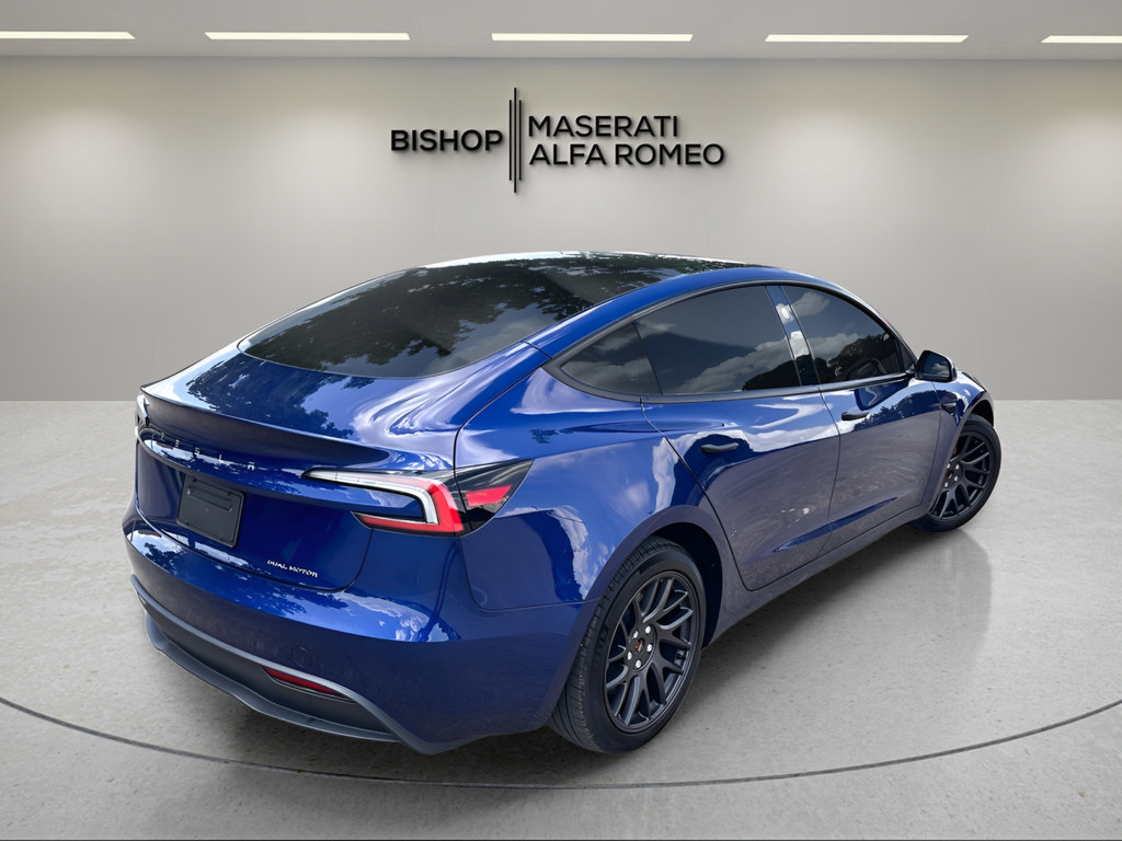 Used 2024 Tesla Model 3 Standard Range RWD image 5