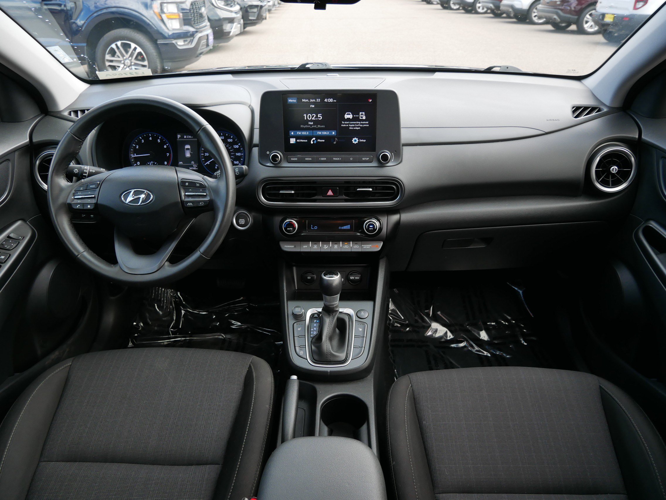 Used 2022 Hyundai Kona SEL w/ Convenience Package AWD/4WD image 10
