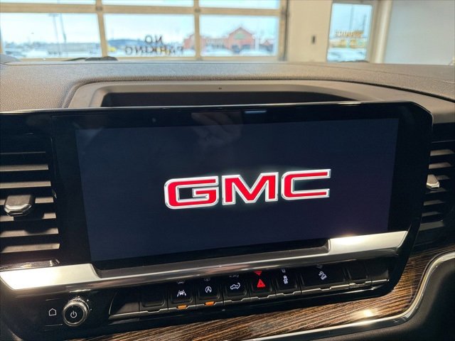 Used 2024 GMC Sierra 1500 Elevation w/ Preferred Package image 23