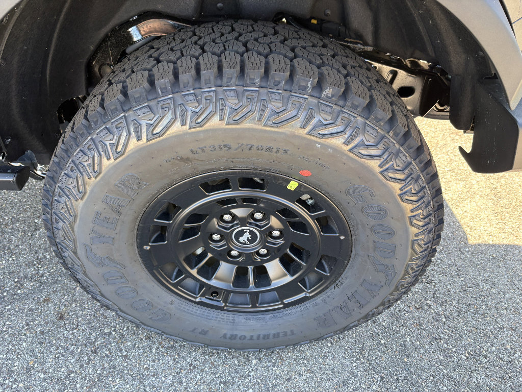 New 2026 Ford Bronco Big Bend w/ Black Diamond Package image 10