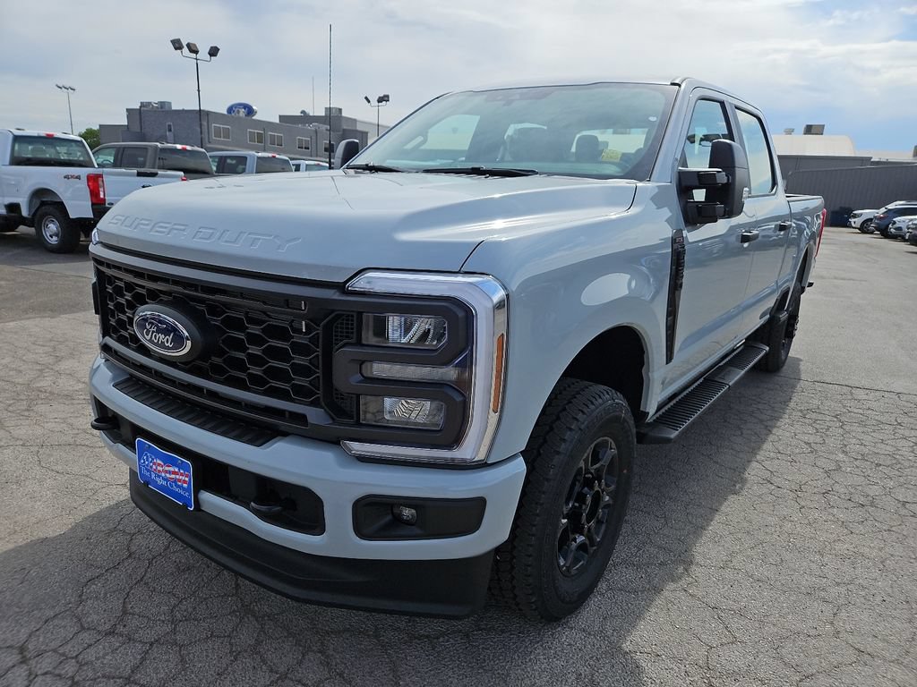 New 2026 Ford F350 XL w/ STX Appearance Package AWD/4WD image 4