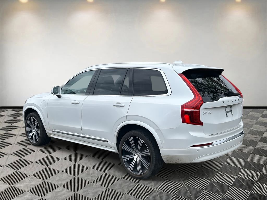 Used 2024 Volvo XC90 T8 Plus w/ Protection Package Premier image 5