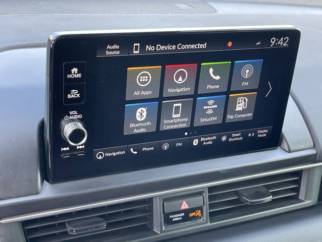Used 2023 Honda Pilot Touring image 17