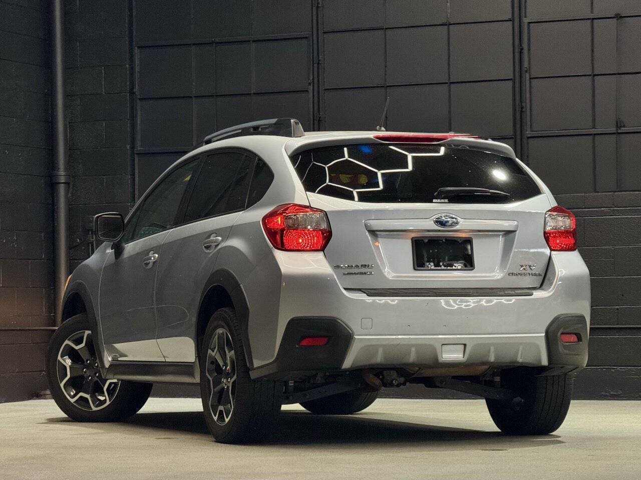Used 2014 Subaru Crosstrek 2.0i Premium AWD/4WD image 4