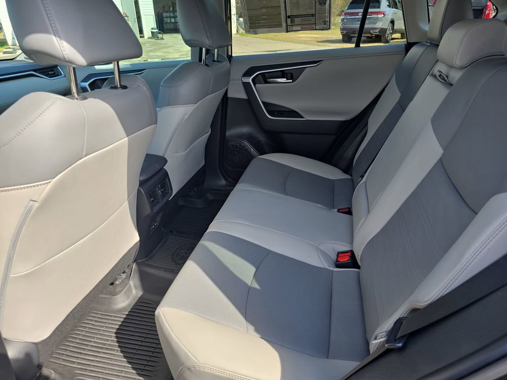 Used 2022 Toyota RAV4 Limited w/ Limited Grade Weather Package image 33