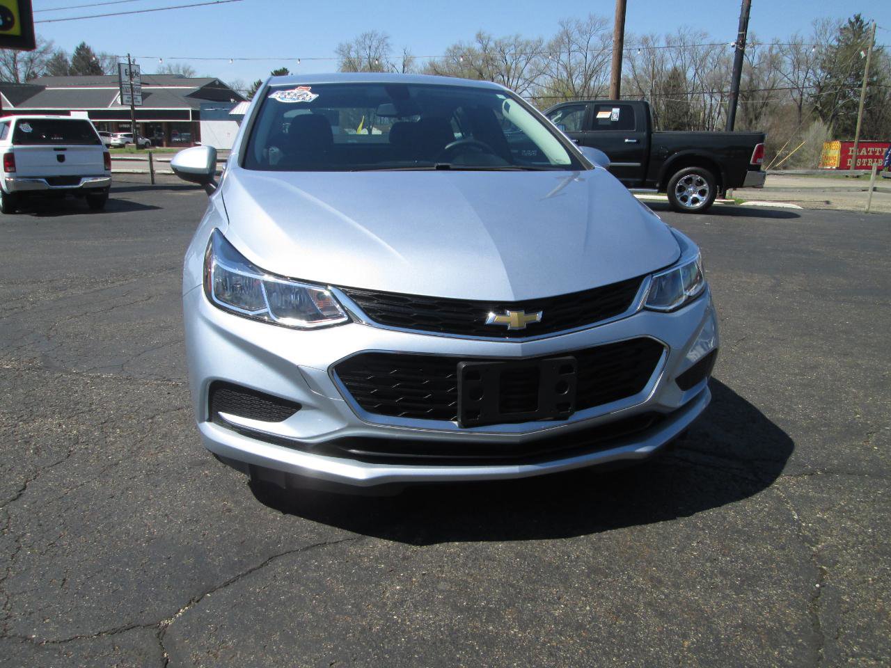Used 2018 Chevrolet Cruze LS image 6