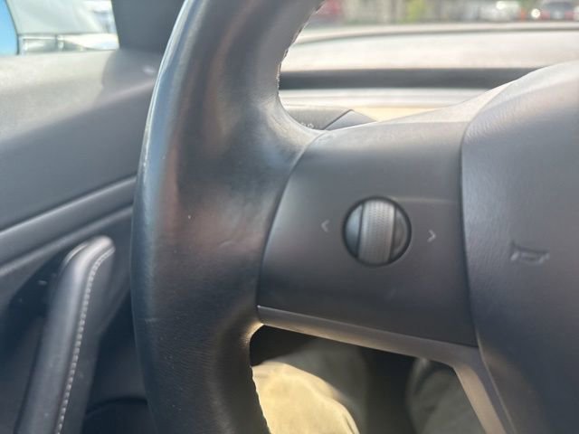 Used 2018 Tesla Model 3 Long Range AWD/4WD image 25
