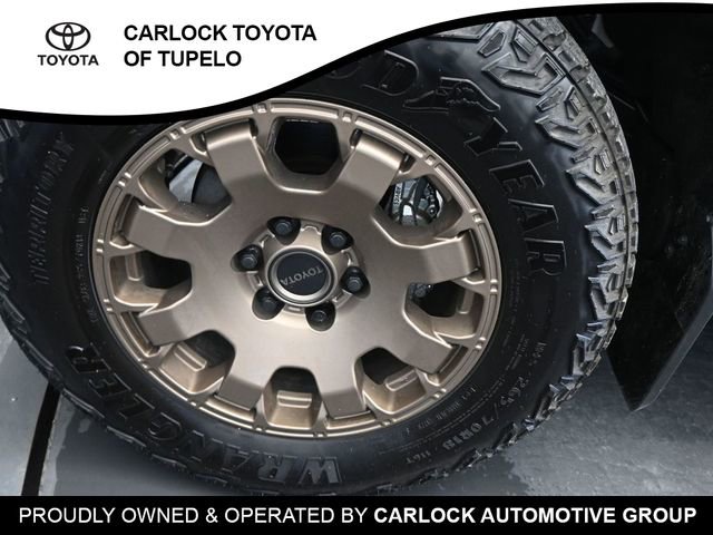 Used 2025 Toyota Tacoma Trailhunter image 37