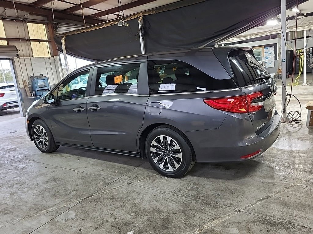 Used 2024 Honda Odyssey EX-L image 4
