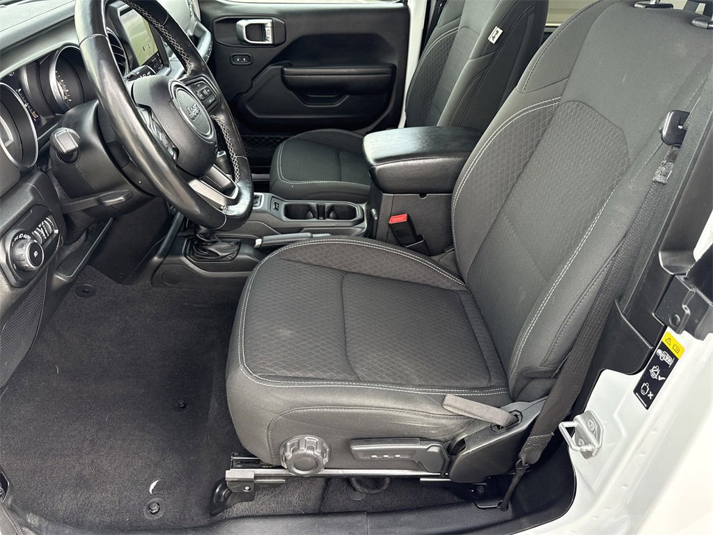 Used 2021 Jeep Wrangler Sport image 15