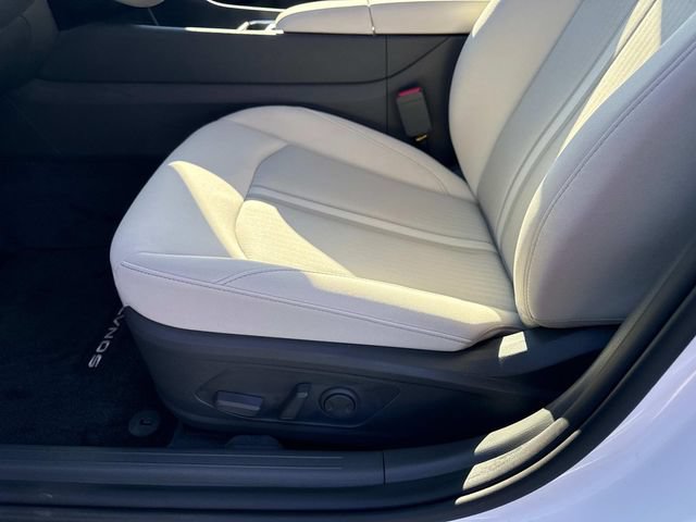 New 2026 Hyundai Sonata SEL FWD image 19