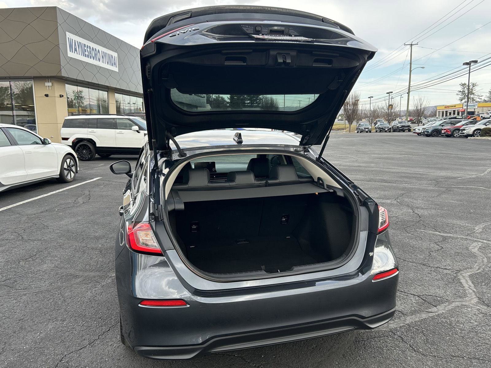 Used 2022 Honda Civic EX-L image 5