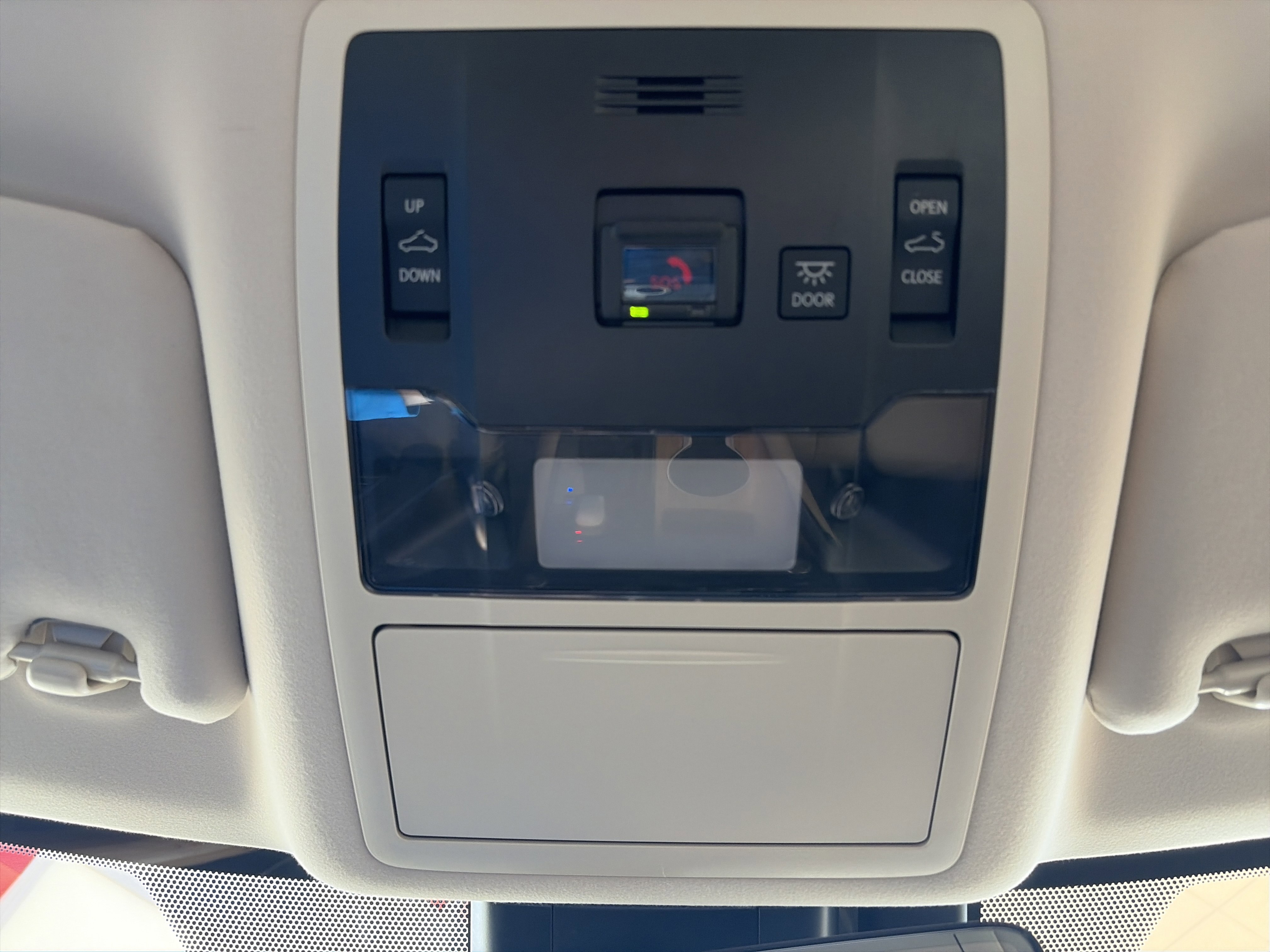 Used 2021 Lexus RX 350L Premium w/ Premium Package image 37