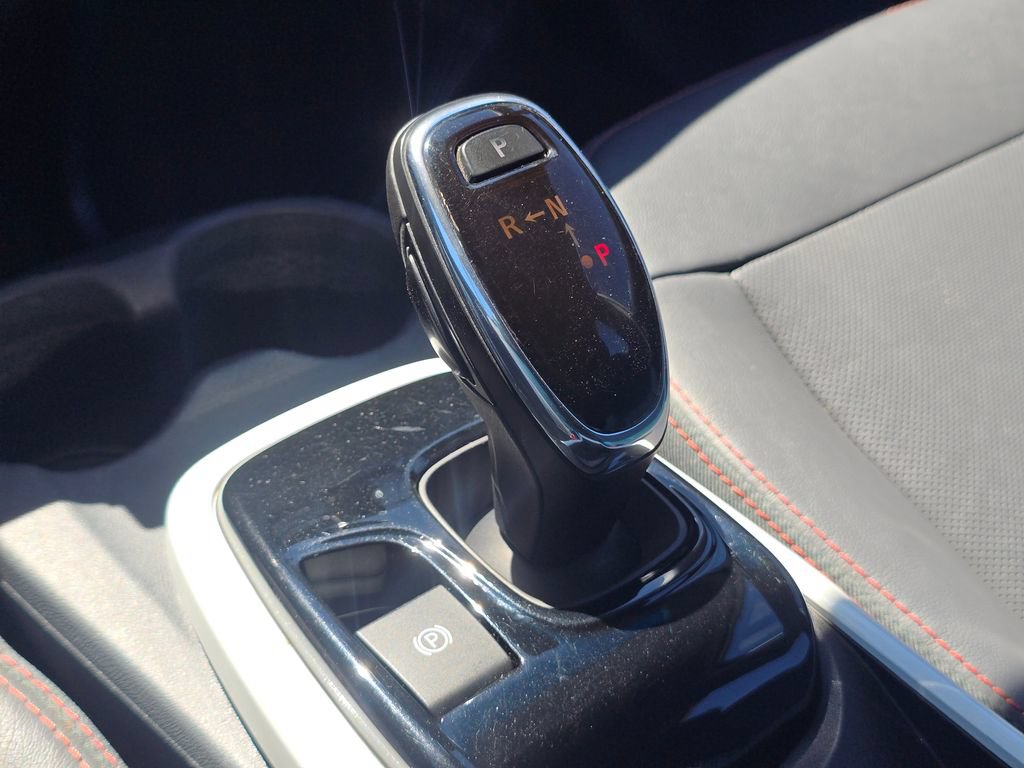 Used 2017 Chevrolet Bolt Premier w/ Driver Confidence II Package FWD image 28