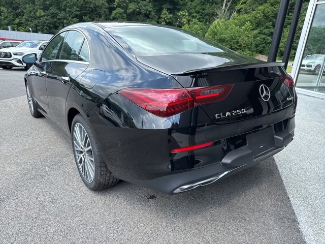 Used 2024 Mercedes-Benz CLA 250 4MATIC image 3