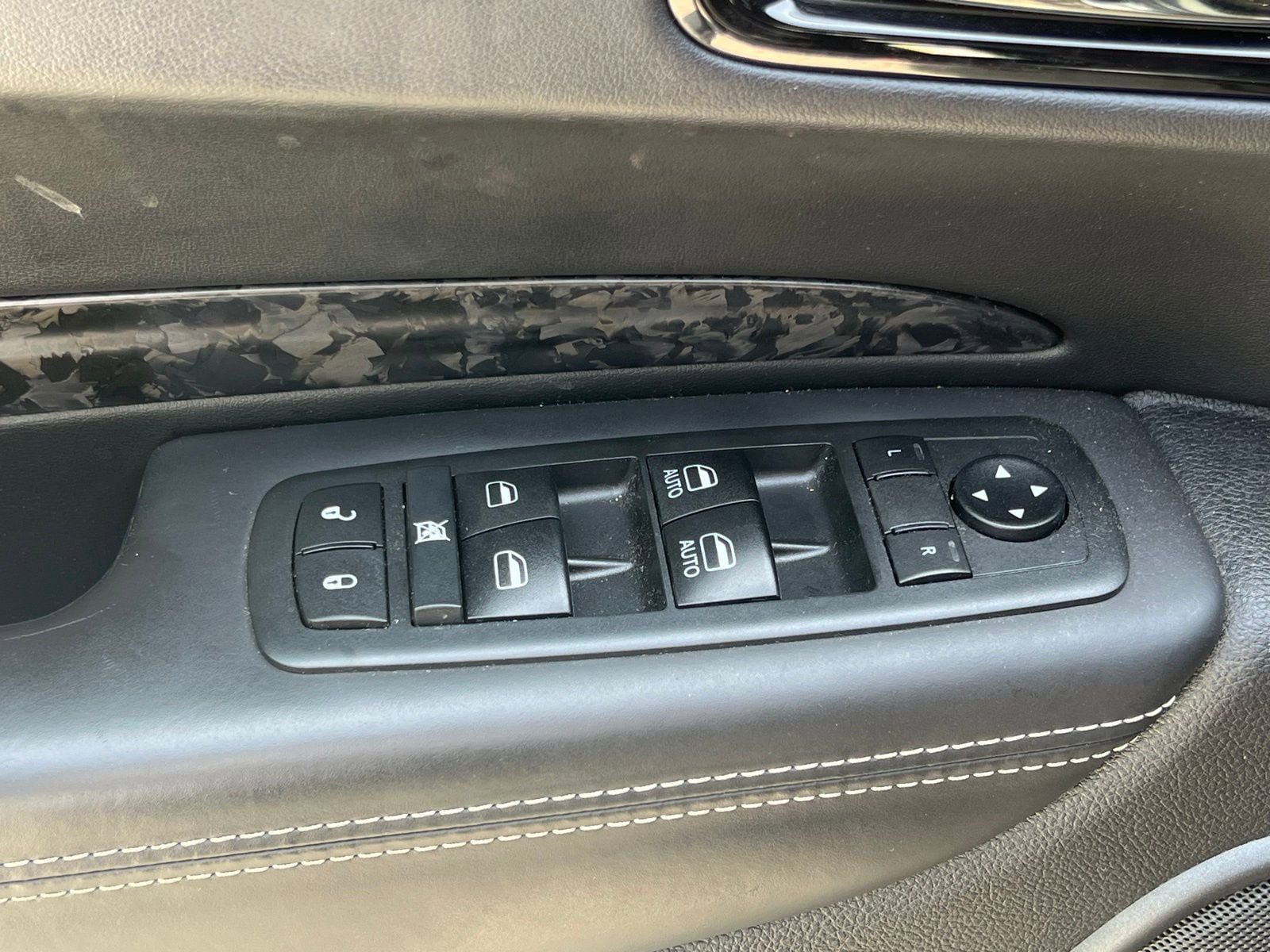 Used 2021 Dodge Durango SRT w/ Premium Interior Group AWD/4WD image 28