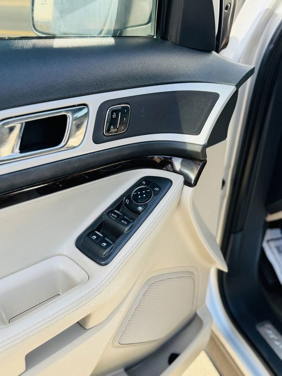 Used 2011 Ford Explorer Limited w/ 301A Rapid Spec Order Code image 8