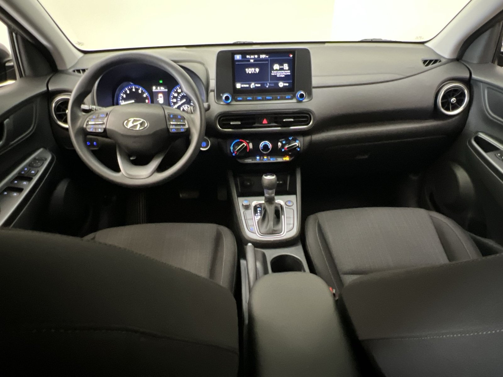Used 2022 Hyundai Kona SEL AWD/4WD image 22