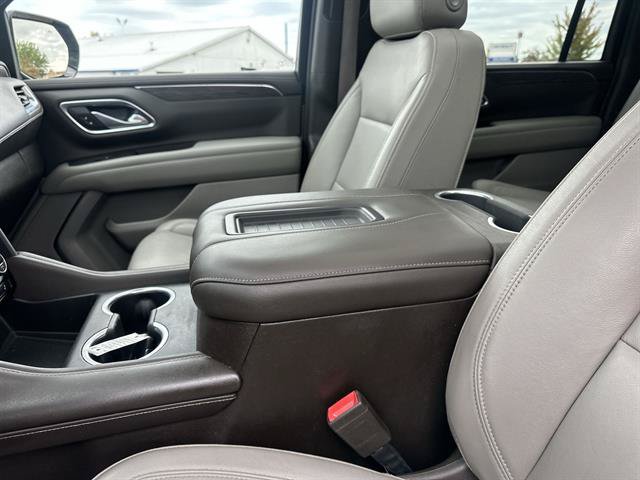 Used 2021 Chevrolet Suburban Z71 w/ Z71 Signature Package AWD/4WD image 22