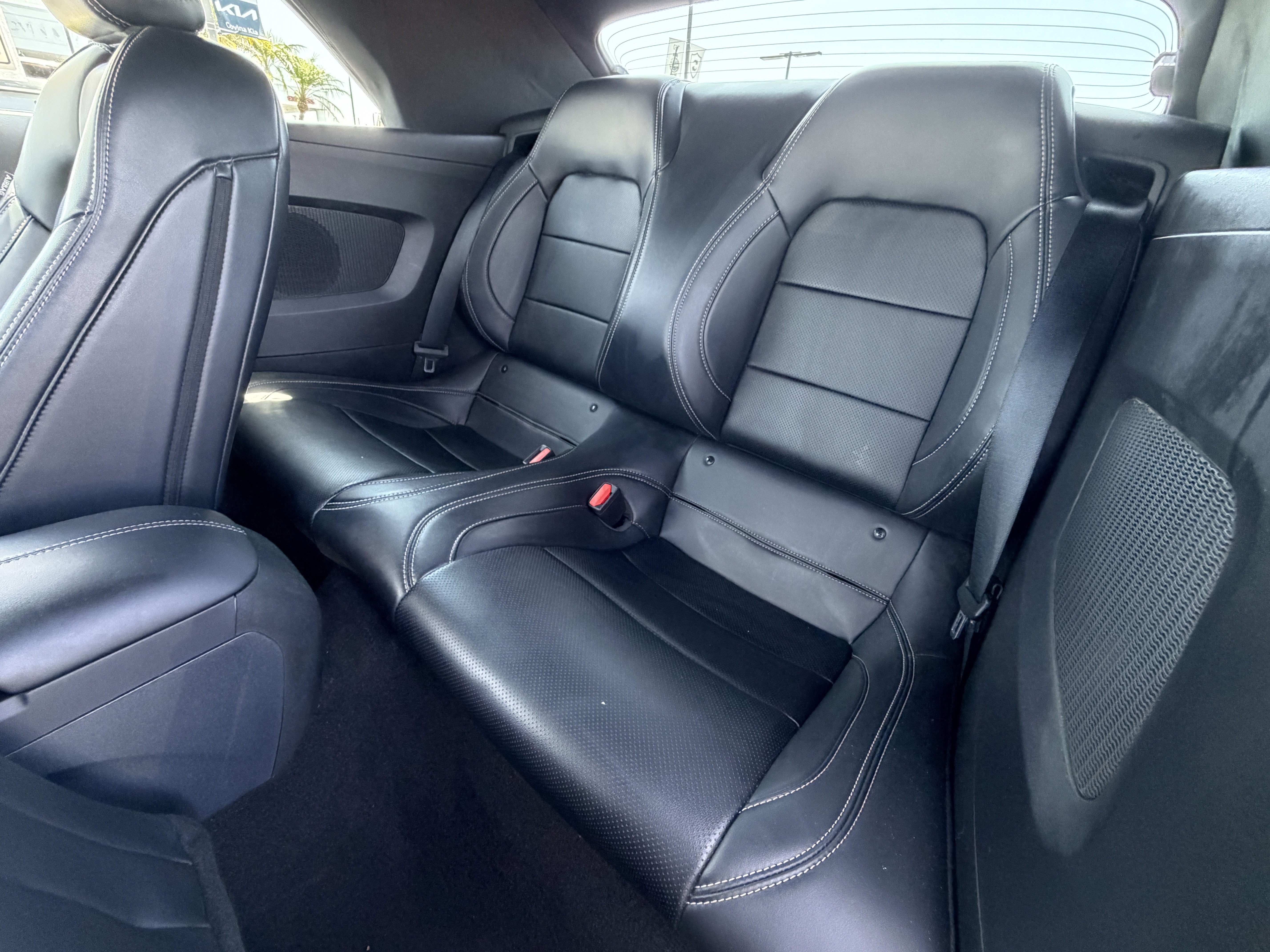 Used 2025 Ford Mustang Premium RWD image 27