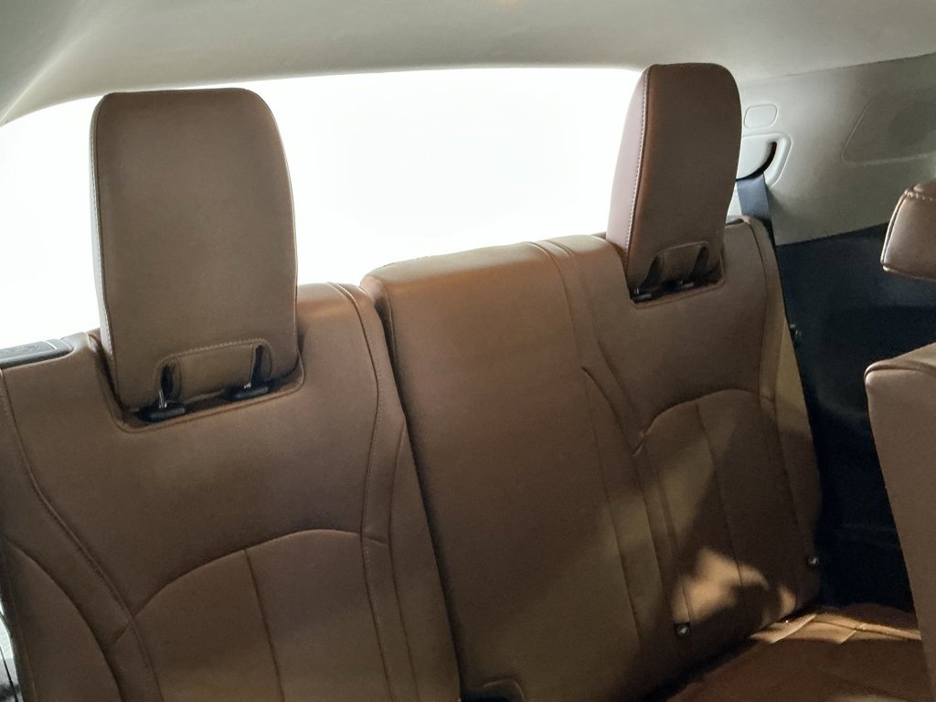 Used 2023 INFINITI QX60 Sensory w/ Vision Package image 31