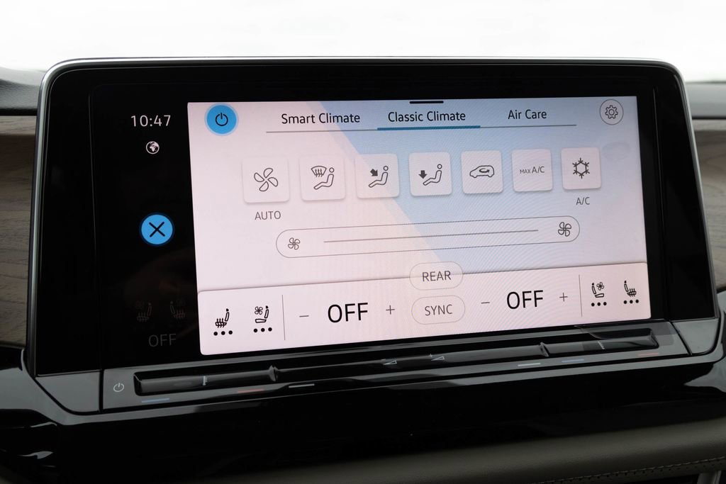 New 2026 Volkswagen Atlas SE image 24