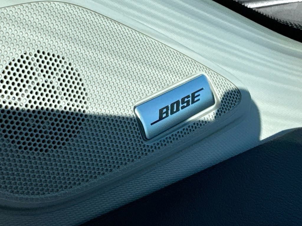 Used 2022 Nissan Pathfinder Platinum w/ Cargo Package image 19