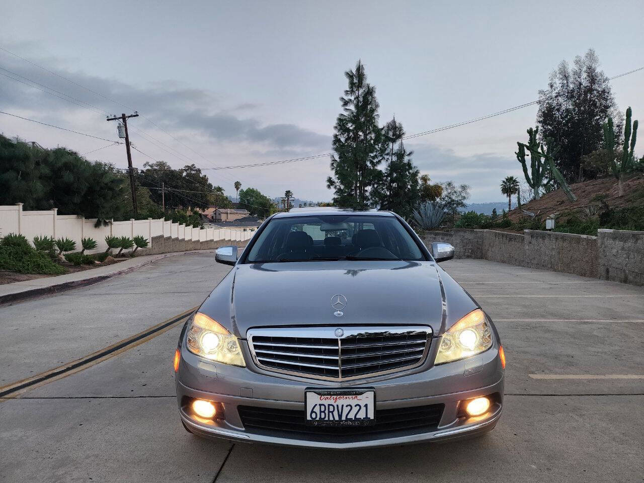 Used 2008 Mercedes-Benz C 300 Sedan image 4