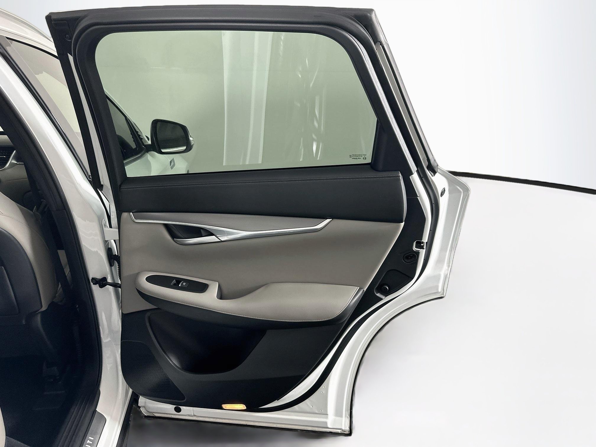 Used 2024 INFINITI QX50 Luxe FWD image 30
