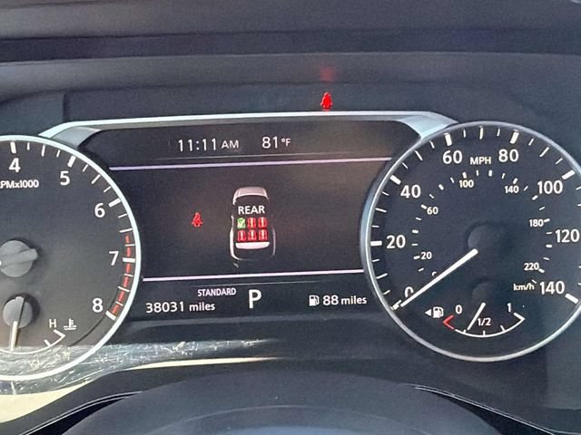 Certified 2025 Nissan Pathfinder SV FWD image 11