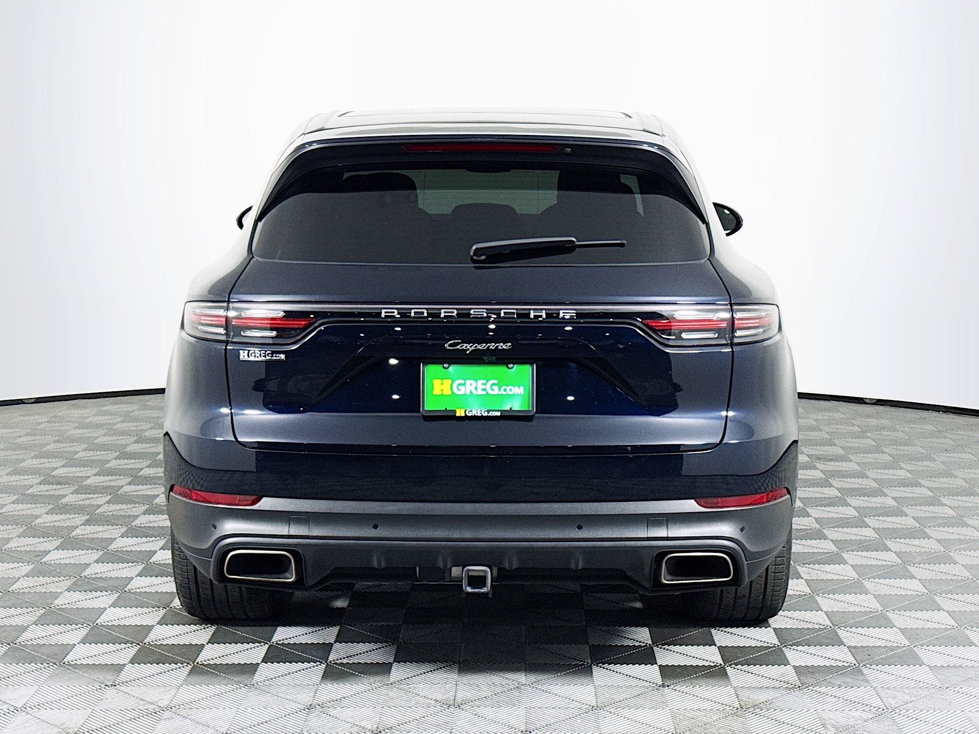 Used 2022 Porsche Cayenne AWD/4WD image 7