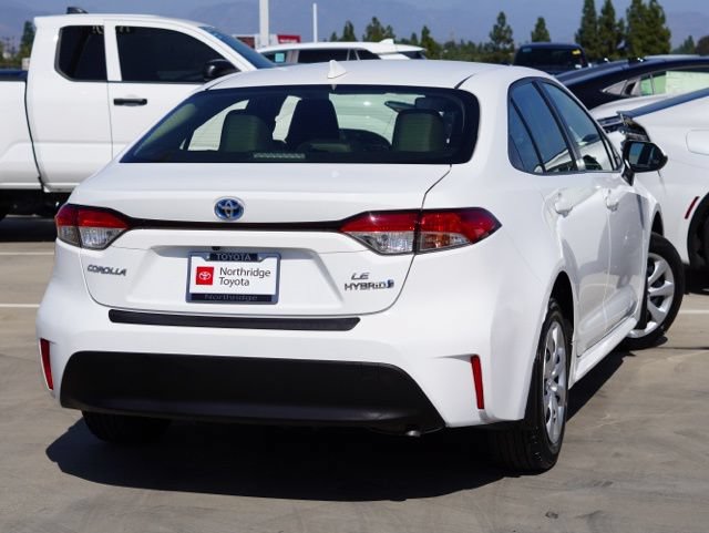 Used 2024 Toyota Corolla LE FWD image 8