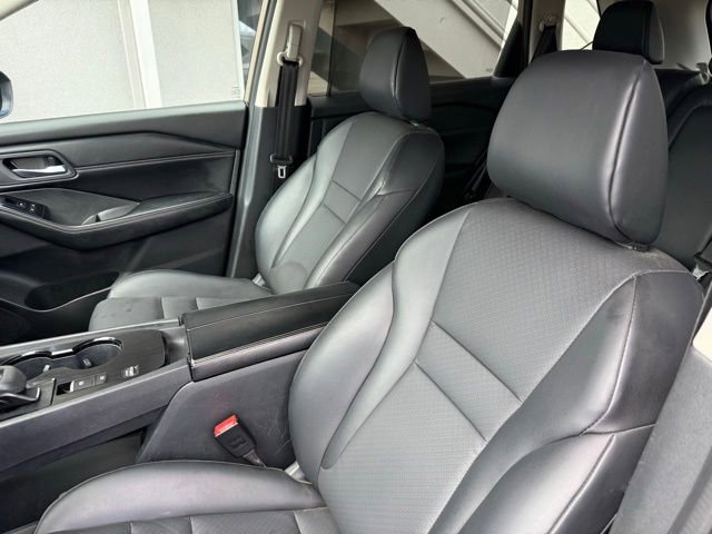 Certified 2024 Nissan Rogue SV w/ SV Premium Package FWD image 12