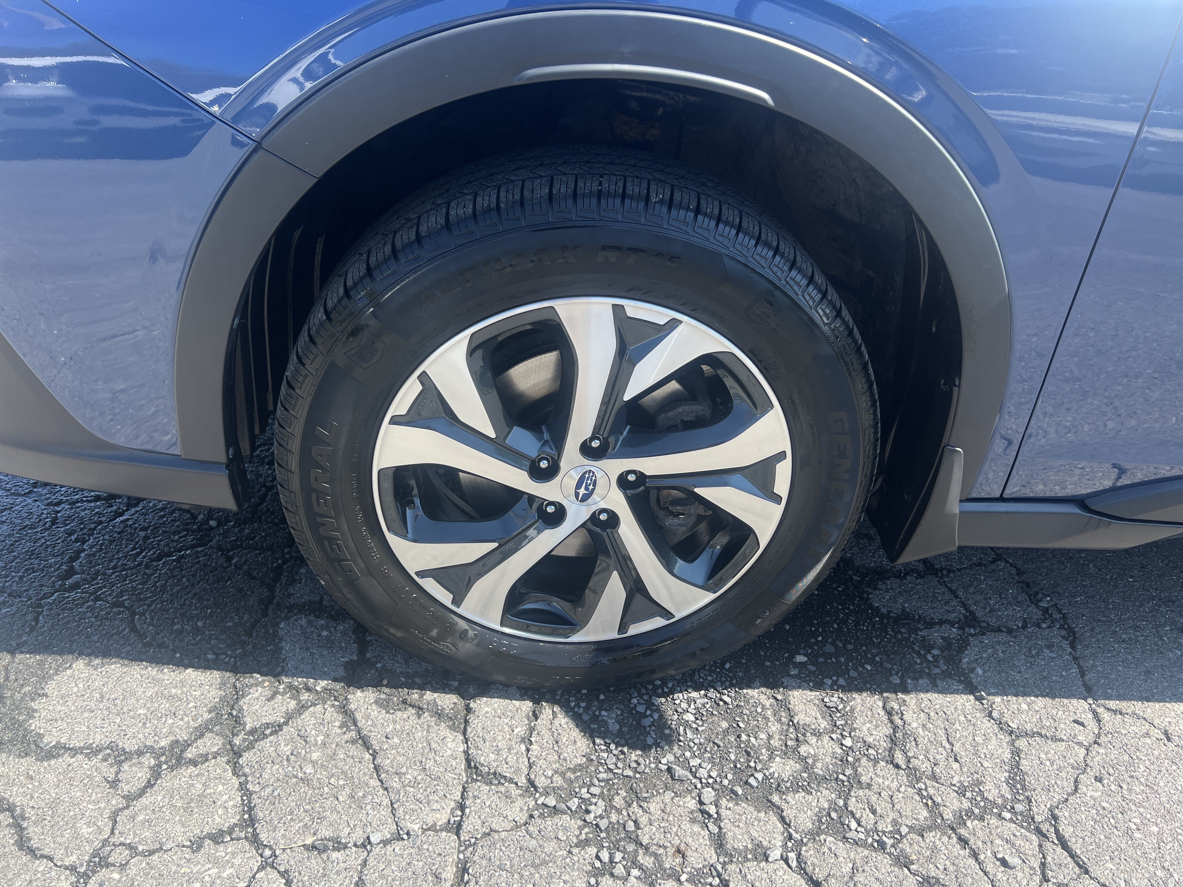 Used 2021 Subaru Outback Limited w/ Popular Package #2 AWD/4WD image 11