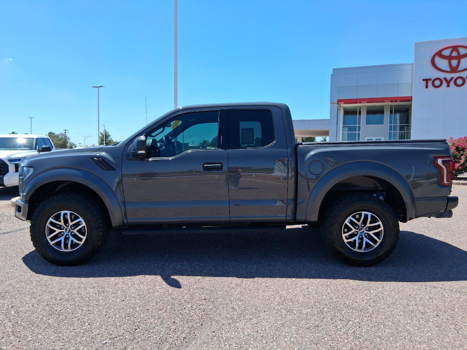 Used 2018 Ford F150 Raptor w/ Equipment Group 801A Mid AWD/4WD image 3