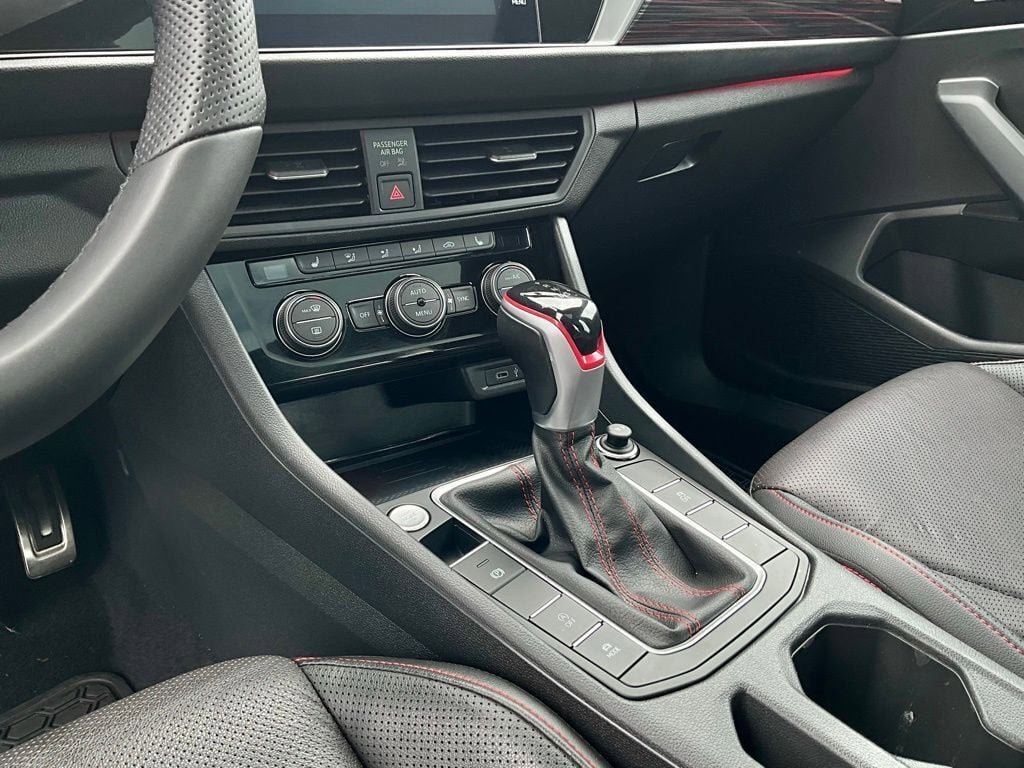 Used 2022 Volkswagen Jetta GLI Autobahn FWD image 17