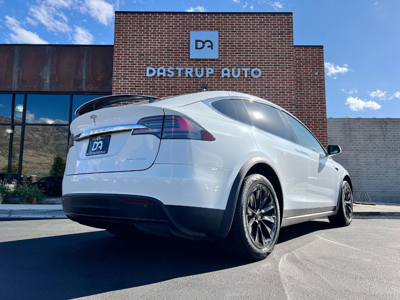 Used 2021 Tesla Model X Long Range image 6